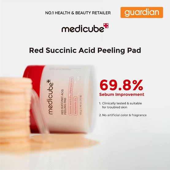 MEDICUBE Red Succinic Acid Peeling Pad – 70 Pads